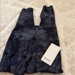Lululemon Tie-Dye Leggings 28” size 6